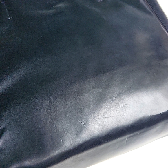 Sorial New York Expandable Shoulder Tote in Black and Gray - Picture 17 of 17